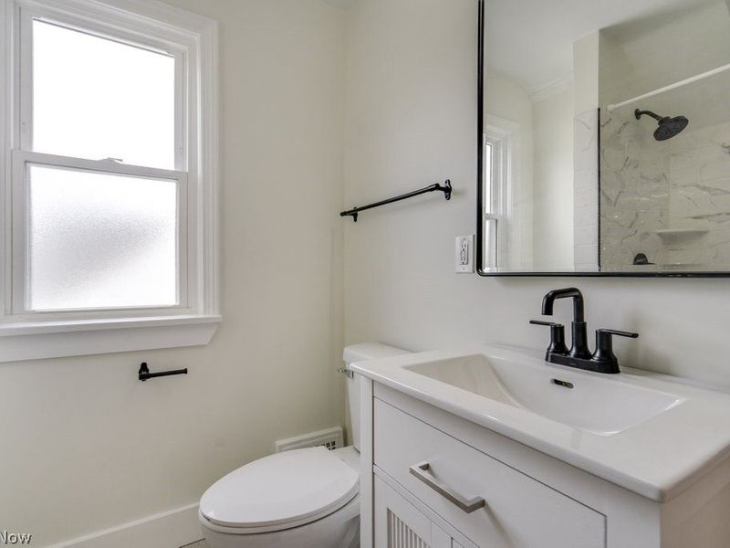 5141 Clement Avenue, Maple Heights, OH 44137 Photo 8