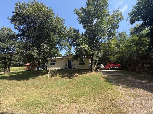 632 Duvall Road , Russellville, AR 72802