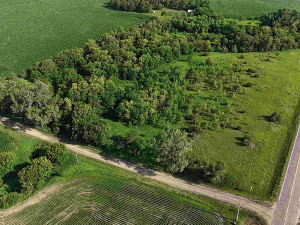 468th Ave, Beresford, SD 57004