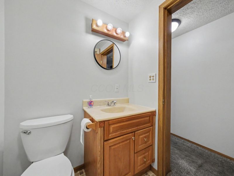 1383 Michigan Drive , Bucyrus, OH 44820 Photo 14