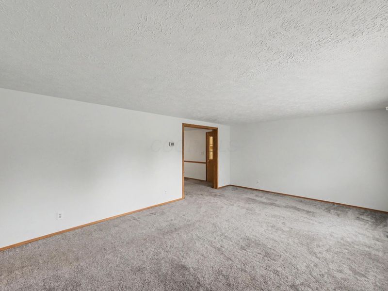 1383 Michigan Drive , Bucyrus, OH 44820 Photo 5