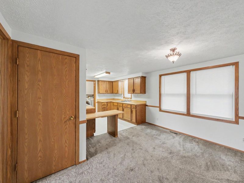 1383 Michigan Drive , Bucyrus, OH 44820 Photo 7
