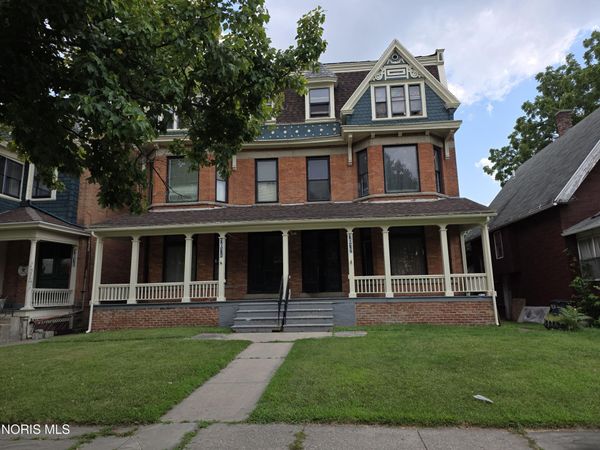 1012 N Superior Street, Toledo, OH 43604