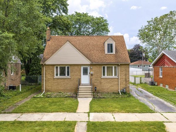 17730 HENRY Street , Lansing, IL 60438