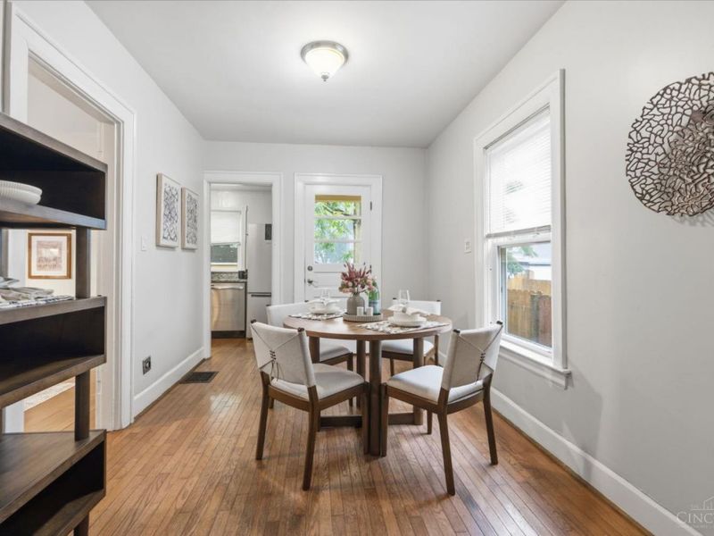 6733 Buckingham Place, Cincinnati, OH 45227 Photo 12