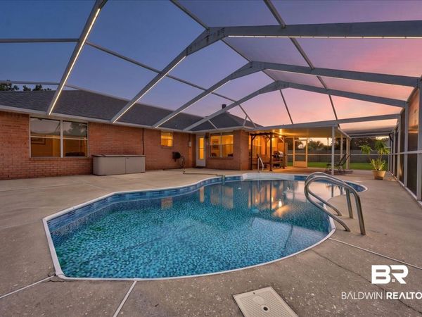 1970 Coral Island Rd, Pensacola, FL 32506