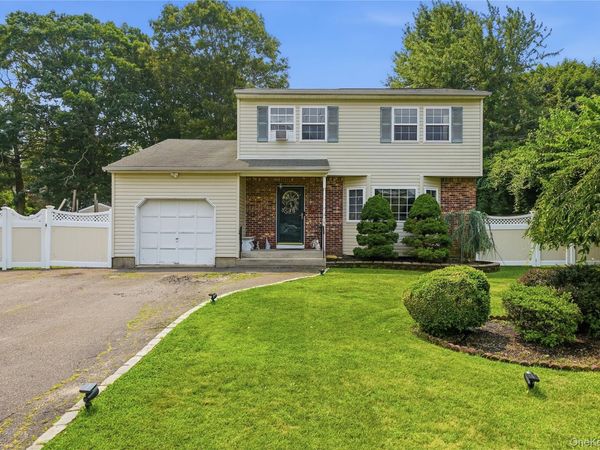 26 Probst Drive , Shirley, NY 11967