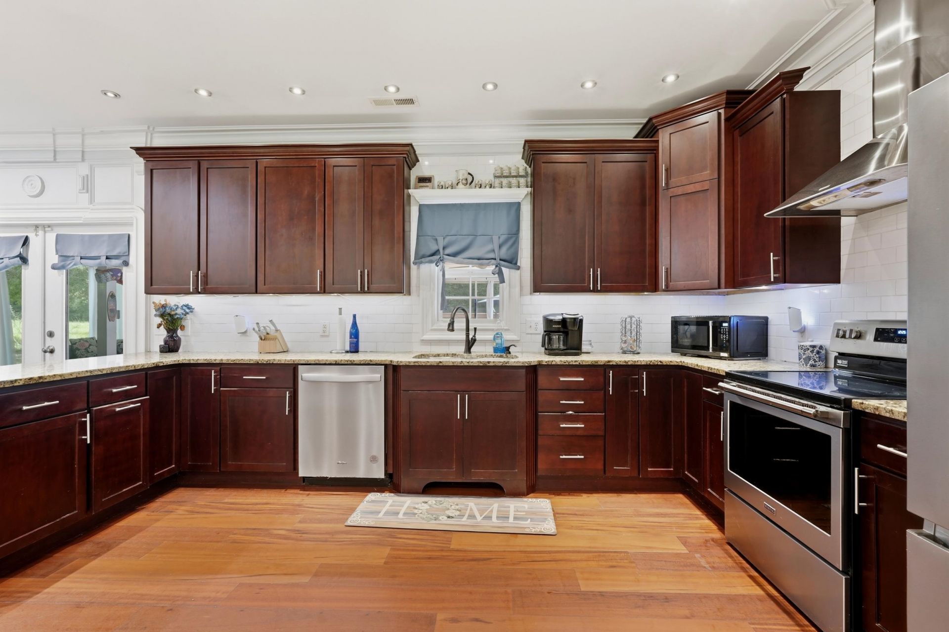5246 Krystal Ln. Photo 12