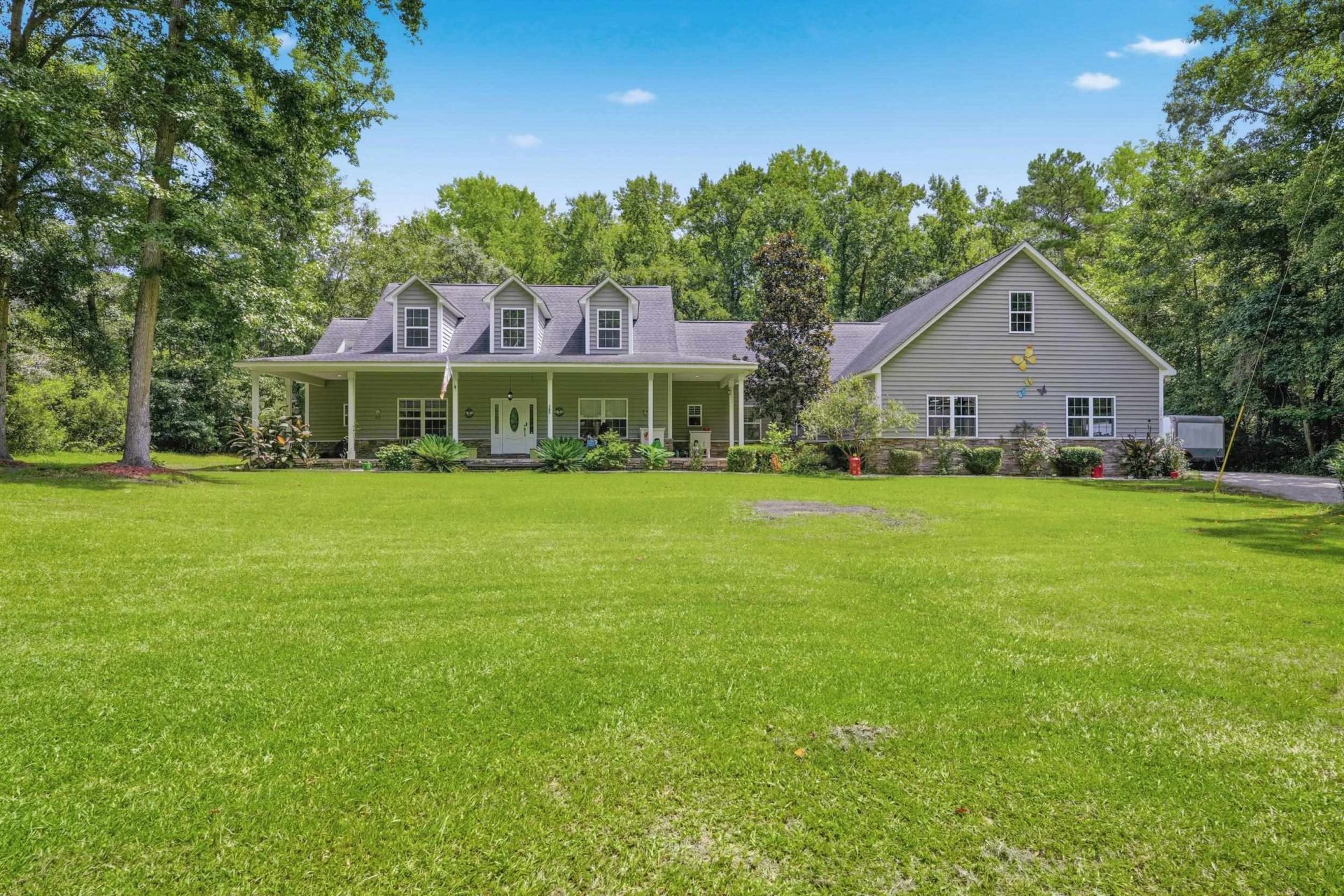 5246 Krystal Ln. Photo 3