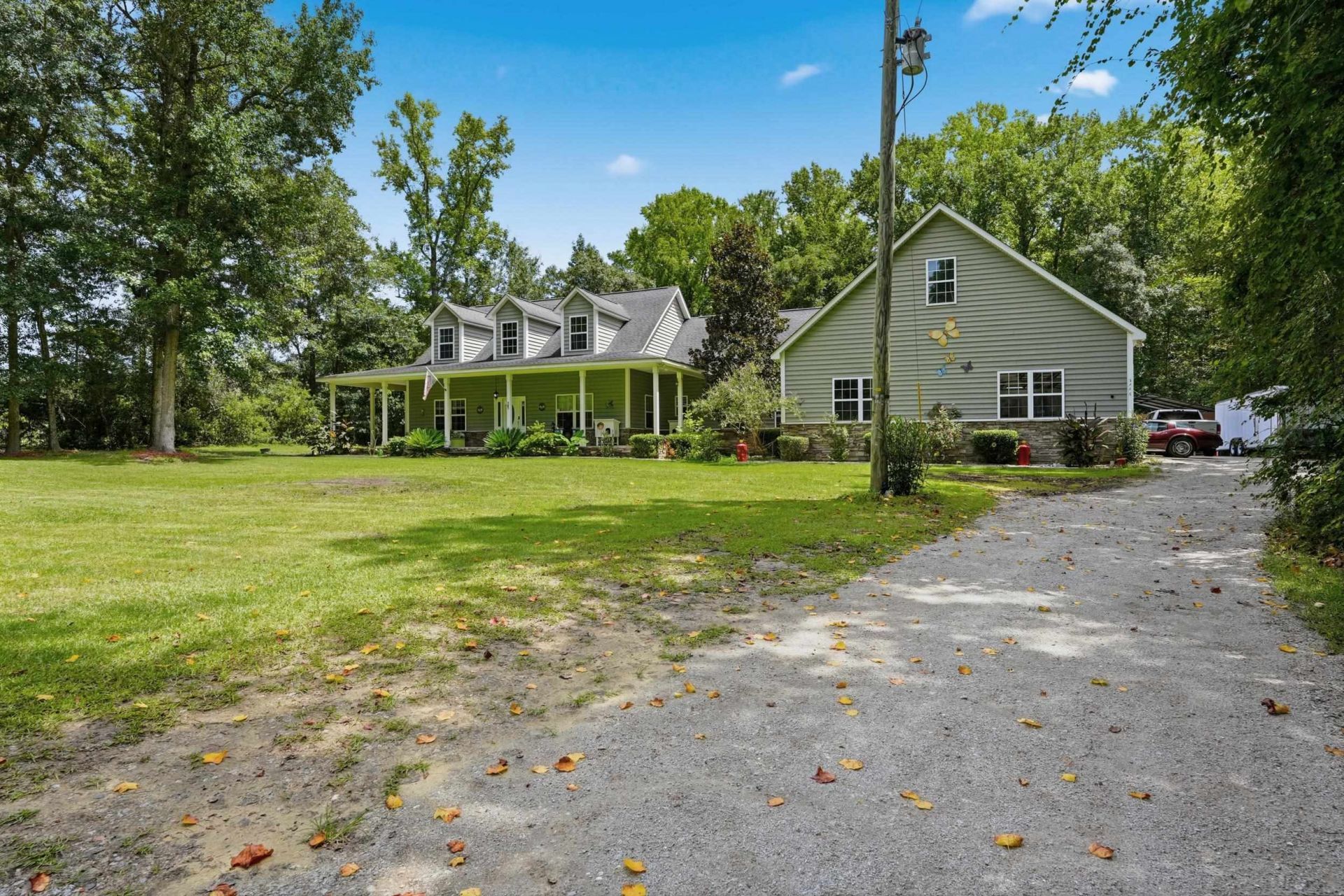 5246 Krystal Ln. Photo 4