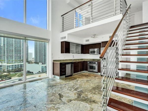 41 SE 5th St , Unit 1016, Miami, FL 33131
