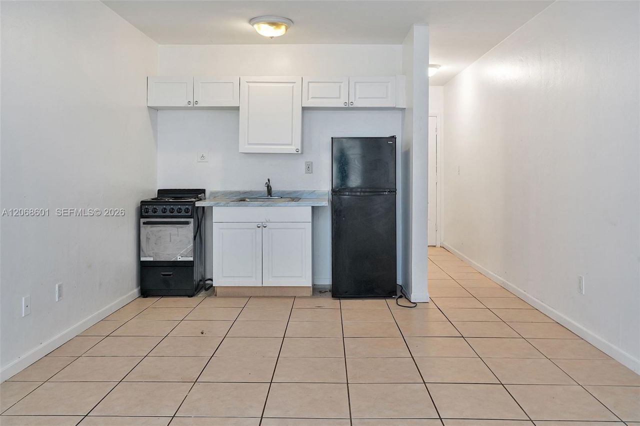 318 Majorca Ave, Unit 304, Coral Gables, FL 33134 Photo