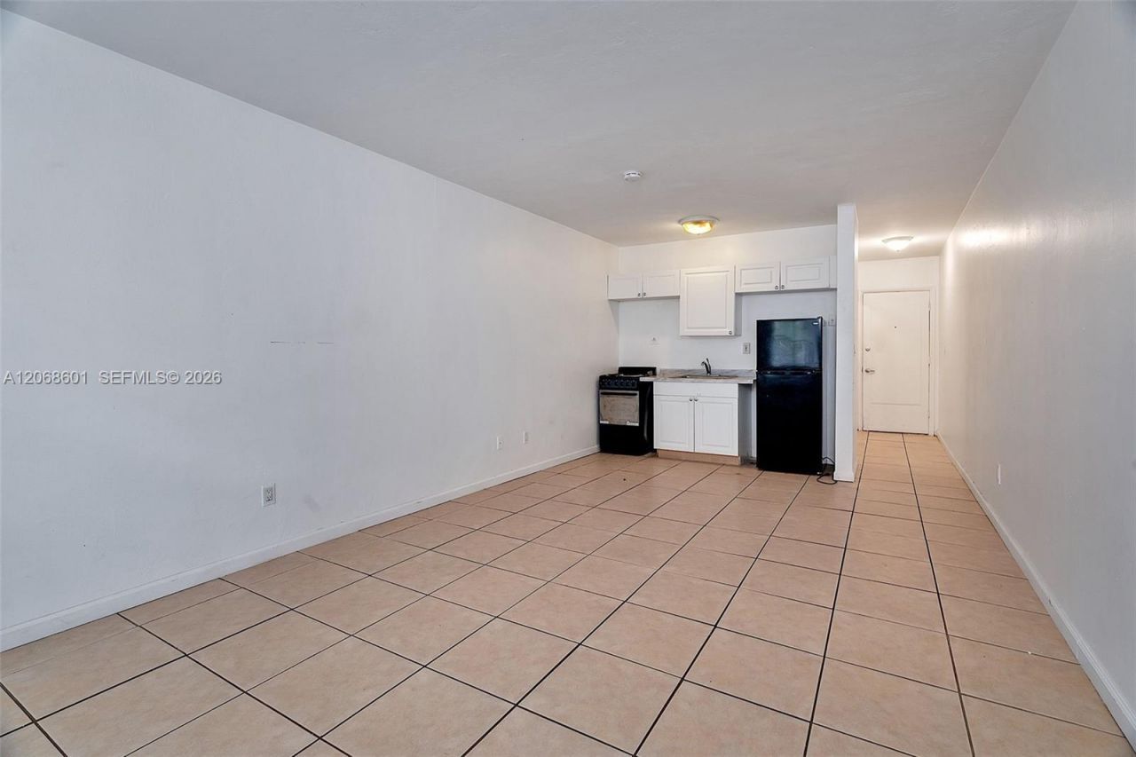 318 Majorca Ave, Unit 304, Coral Gables, FL 33134 Photo