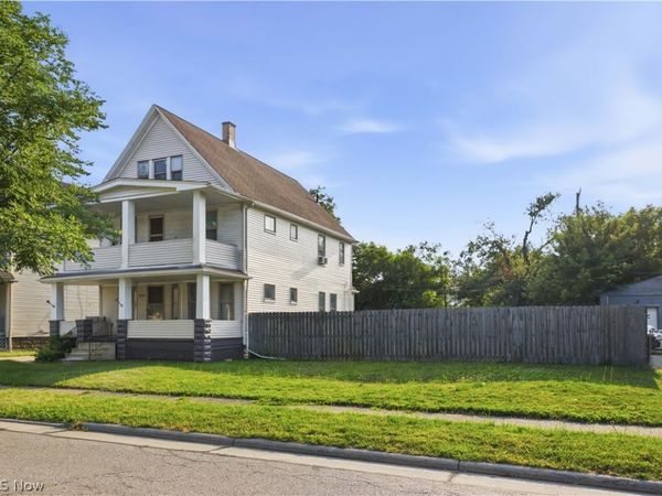 4024 E 53 Street , Newburgh Heights, OH 44105