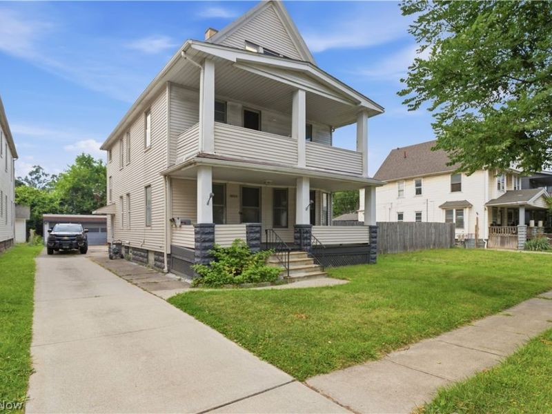4024 E 53 Street, Newburgh Heights, OH 44105 Photo 2