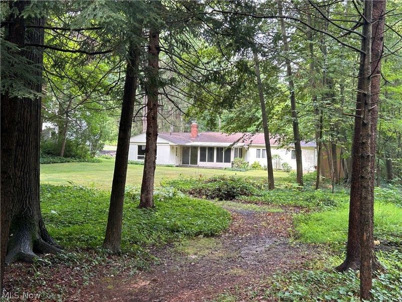 10347 Hillsover Drive, Willoughby, OH 44094 Photo 10