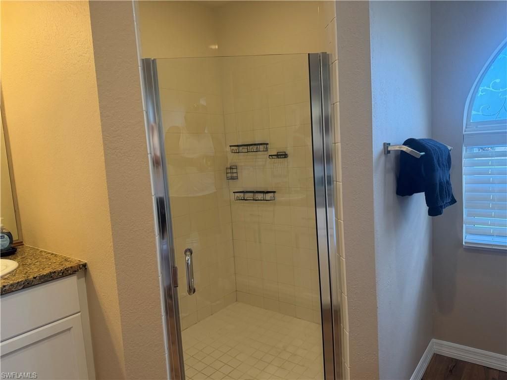 527 SW 40th Ter , Cape Coral, FL 33914 Photo