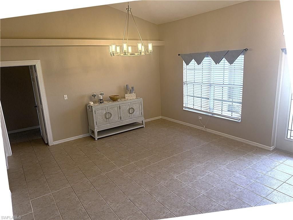 527 SW 40th Ter , Cape Coral, FL 33914 Photo