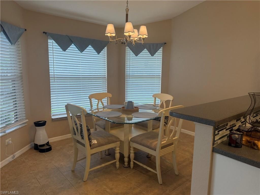527 SW 40th Ter , Cape Coral, FL 33914 Photo