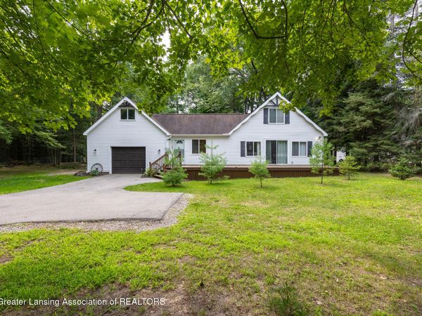 204 Reindeer Drive, Prudenville, MI 48651