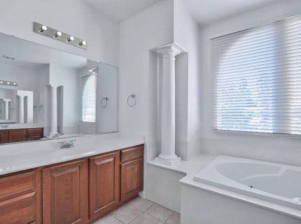 3373 Marina Cove Cir, Elk Grove, CA 95758 Photo