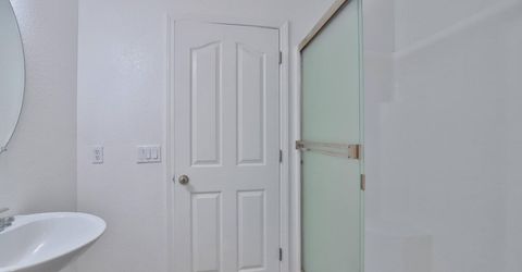 3373 Marina Cove Cir, Elk Grove, CA 95758 Photo