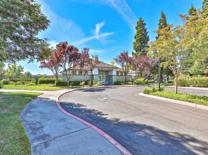 3373 Marina Cove Cir, Elk Grove, CA 95758 Photo
