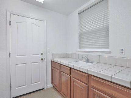 3373 Marina Cove Cir, Elk Grove, CA 95758 Photo