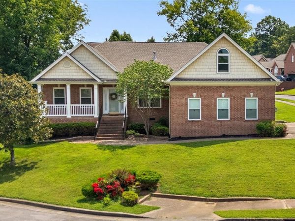 1005 Tulip Blossom Dr , Hermitage, TN 37076