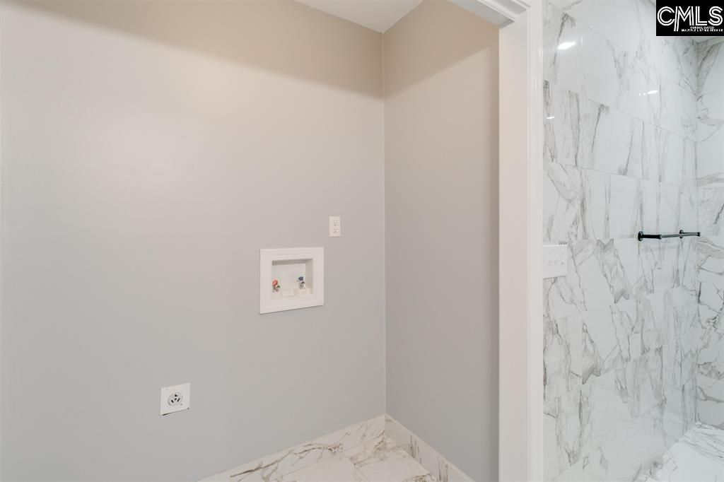 504 Greenlake Drive Photo 14