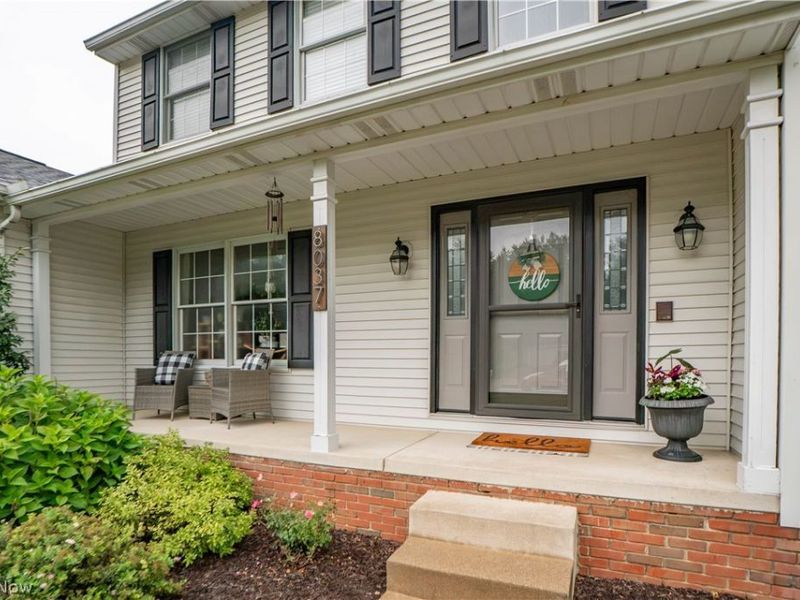 8037 Glendevan Street NW, Massillon, OH 44646 Photo 2