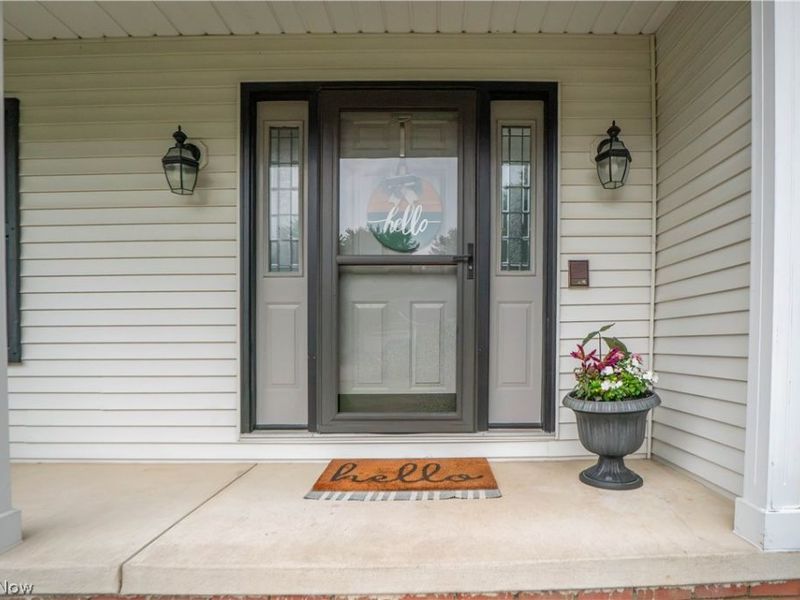 8037 Glendevan Street NW, Massillon, OH 44646 Photo 3