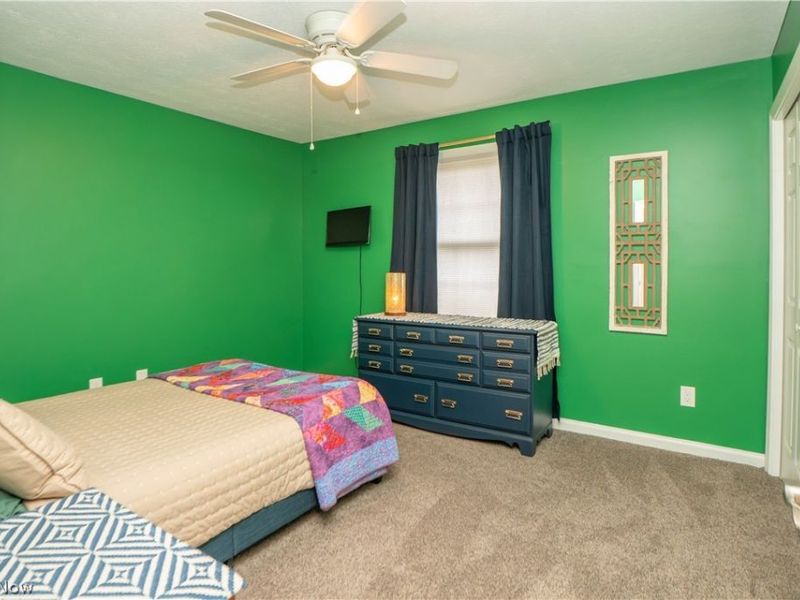 8037 Glendevan Street NW, Massillon, OH 44646 Photo 33