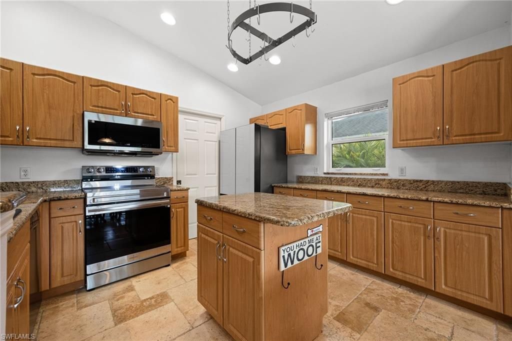 4676 Varsity Cir, Lehigh Acres, FL 33971 Photo