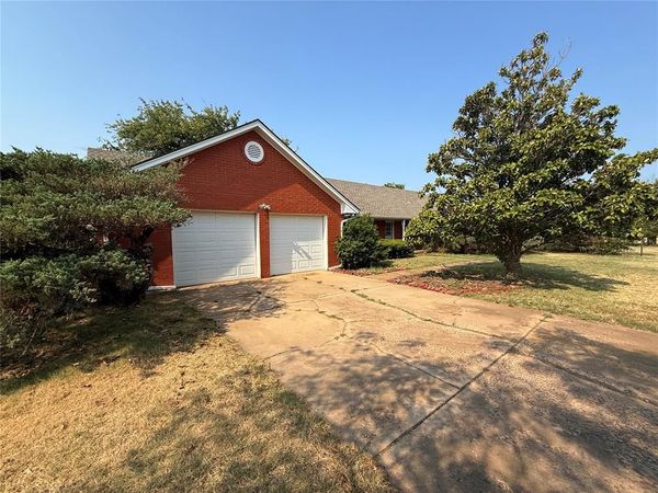 6601 NW 150th Street, Oklahoma City, OK 73142