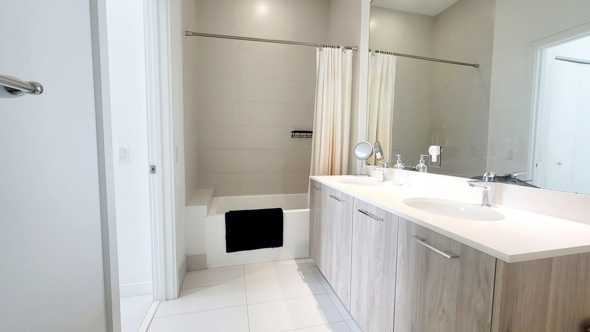 501 NE 31st Street, Unit 4007, Miami, FL 33137 Photo