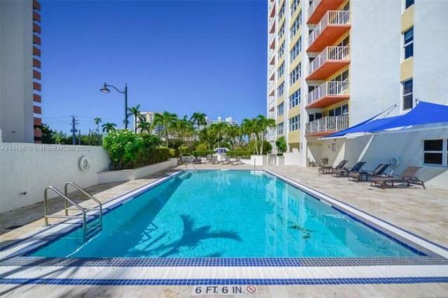 3000 E Sunrise Boulevard, Unit 17F, Fort Lauderdale, FL 33304 Photo