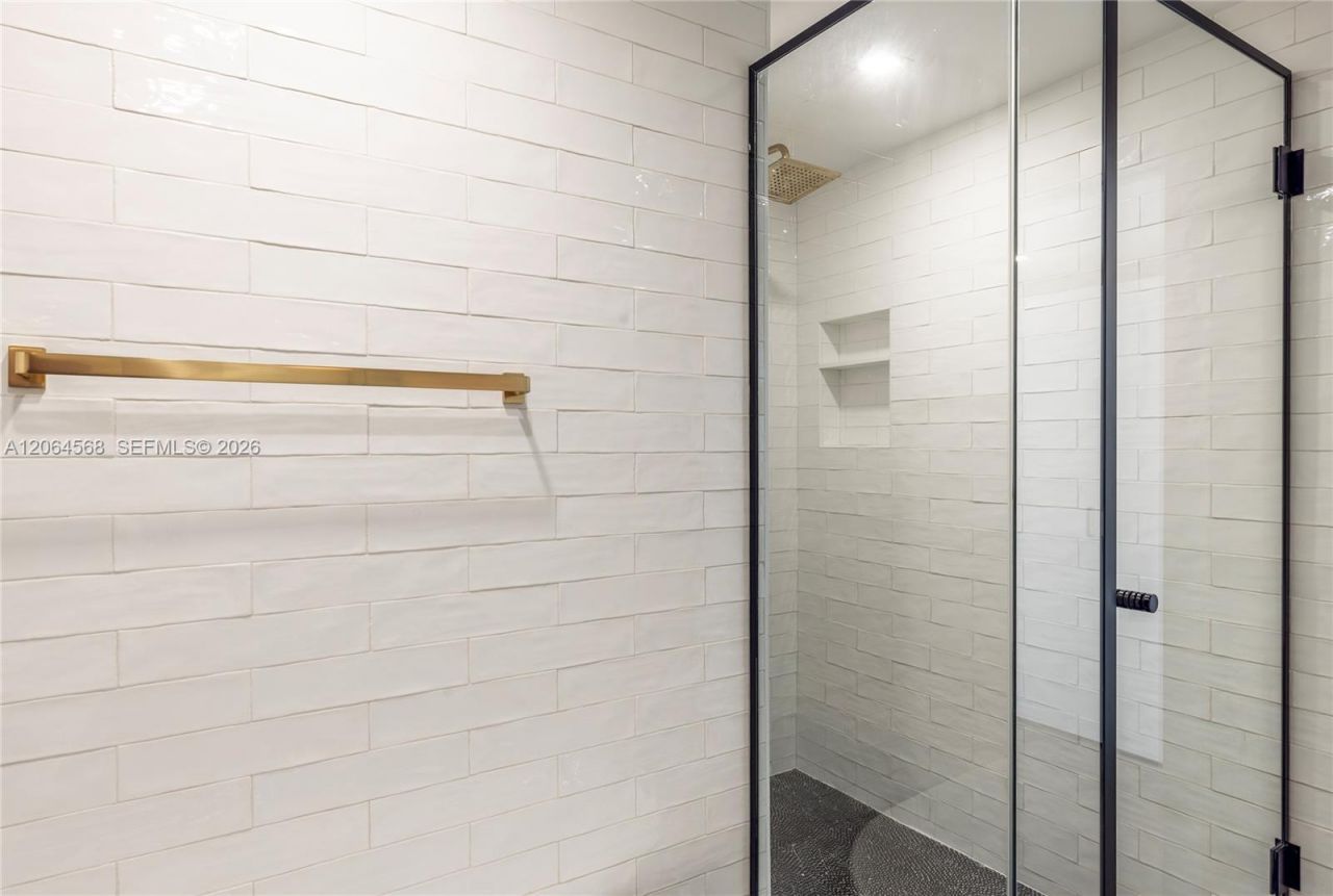 11 Island Ave , Unit 1604, Miami Beach, FL 33139 Photo