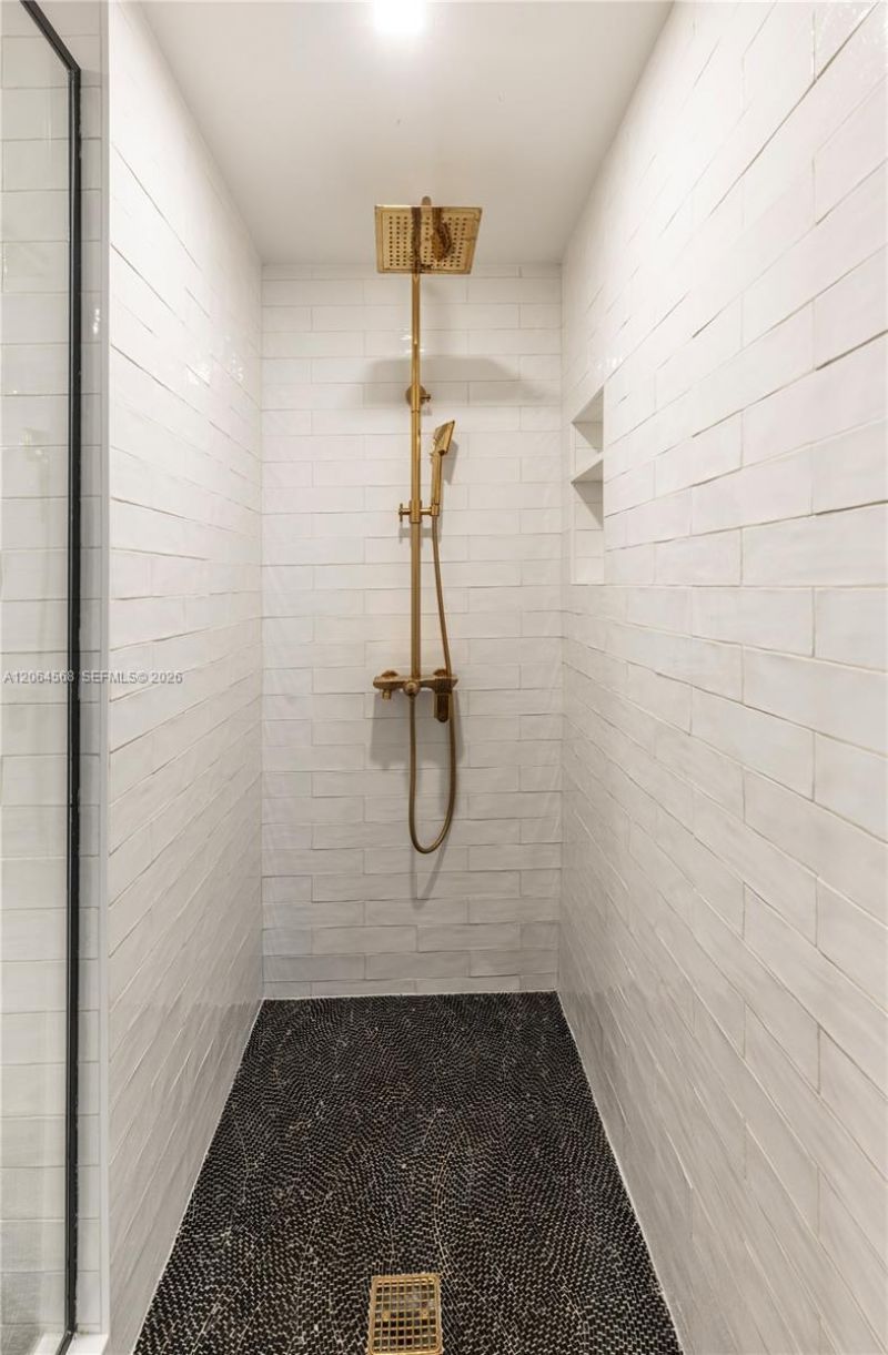 11 Island Ave , Unit 1604, Miami Beach, FL 33139 Photo