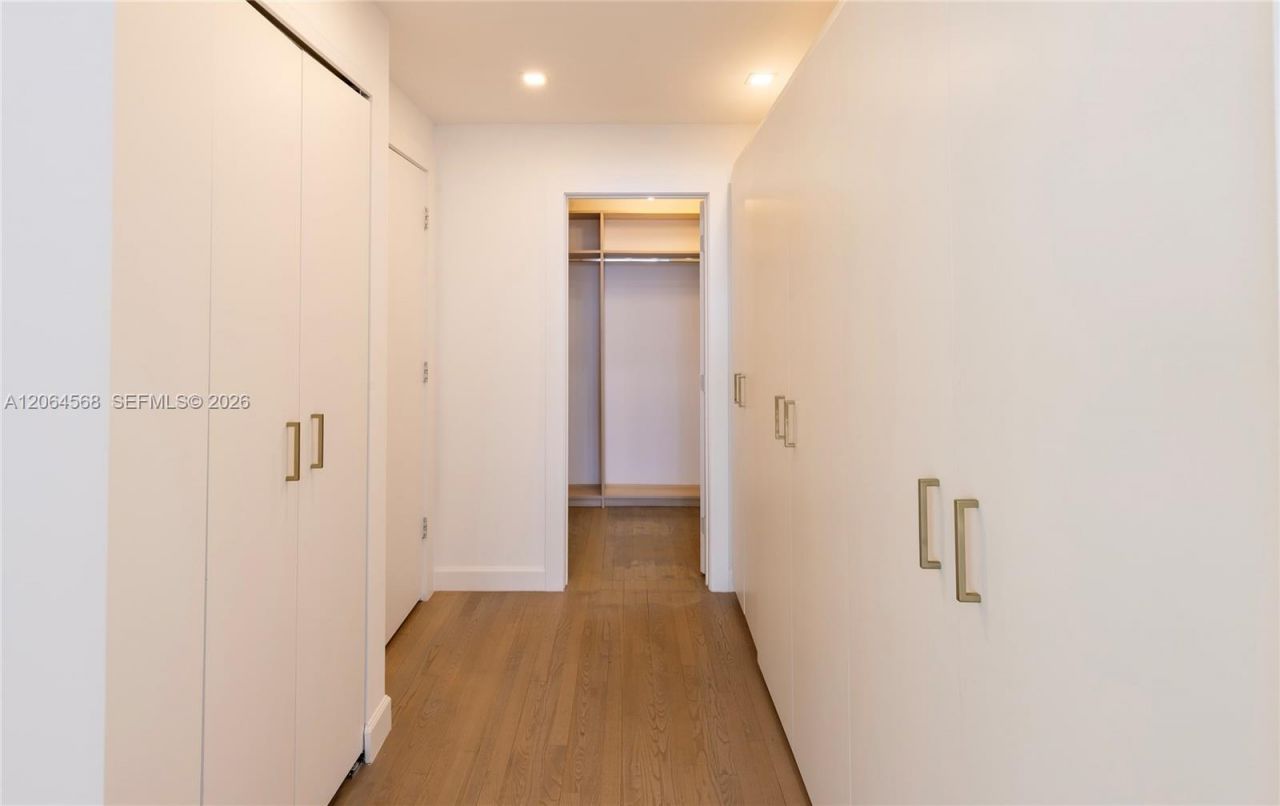 11 Island Ave , Unit 1604, Miami Beach, FL 33139 Photo