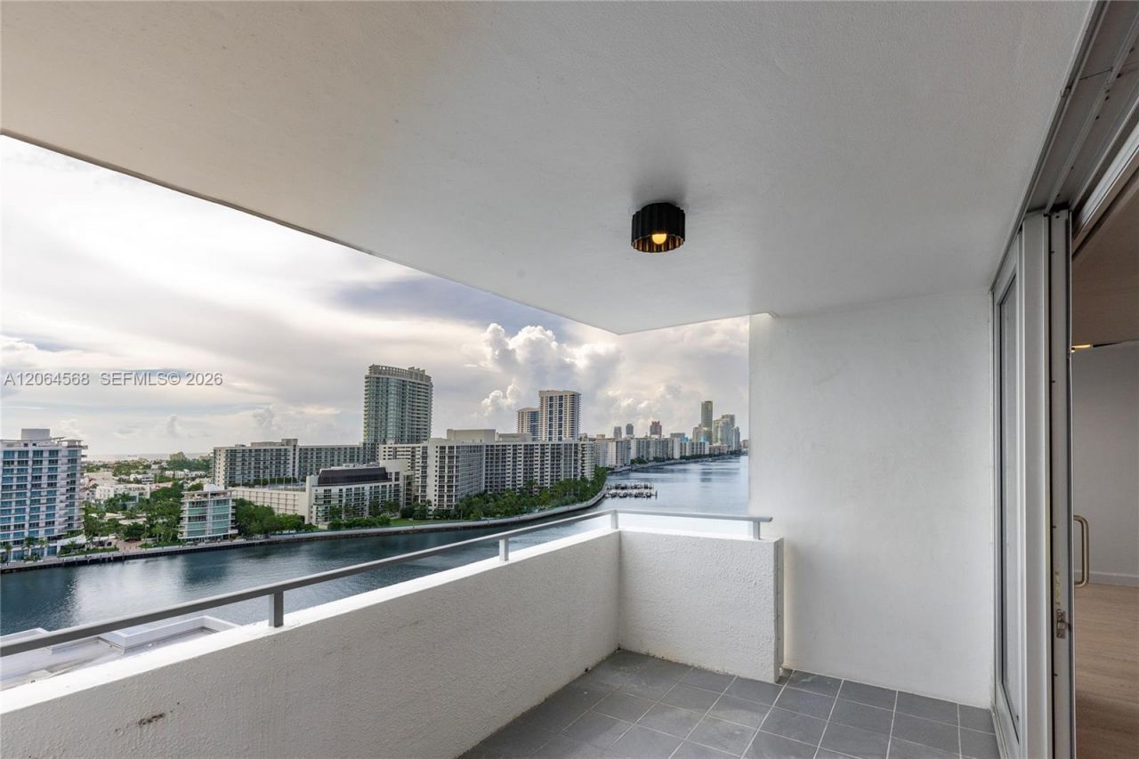 11 Island Ave , Unit 1604, Miami Beach, FL 33139 Photo