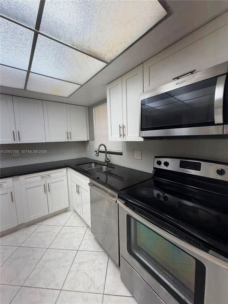 3100 Riverside Dr, Unit 104, Coral Springs, FL 33065 Photo