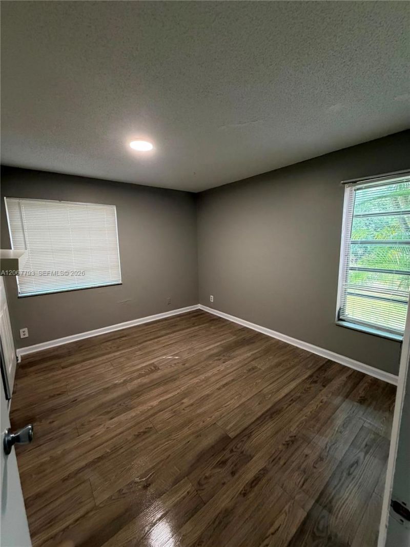 3100 Riverside Dr, Unit 104, Coral Springs, FL 33065 Photo