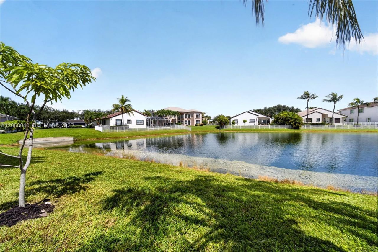 18609 SW 50th Ct, Miramar, FL 33029 Photo