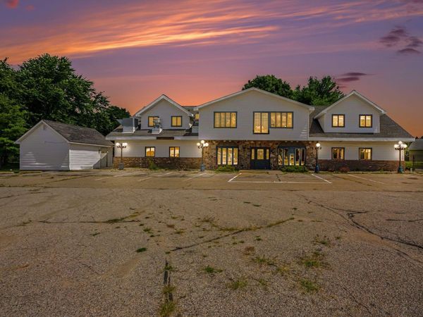 66402 State Road 19 Road, Wakarusa, IN 46573
