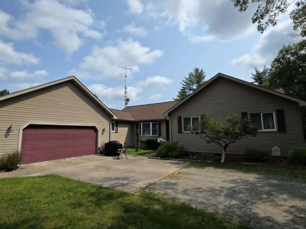 1371 S Poor Farm Road, Harrisville, MI 48740