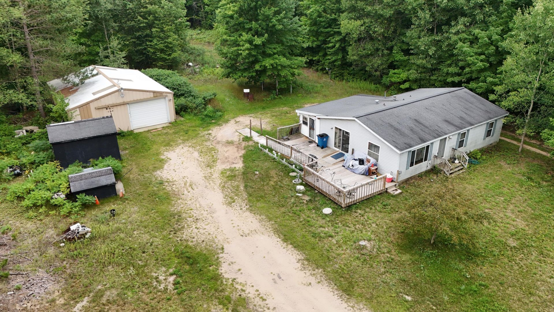 14441 Woods Trail, Thompsonville, MI 49683 Main Photo