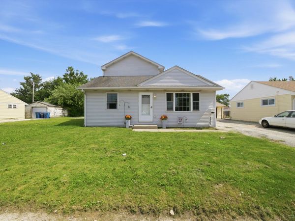 4203 Southwest Highway , Hometown, IL 60456