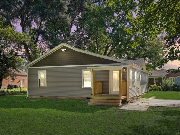 116 Latham Drive, Newport News, VA 23605