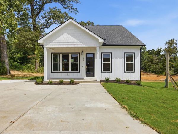 358 Thomas Road, Fort Oglethorpe, GA 30742